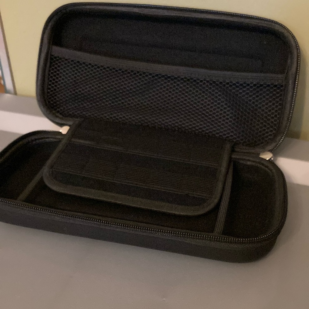 Travel Case for Nintendo Switch (EUC)